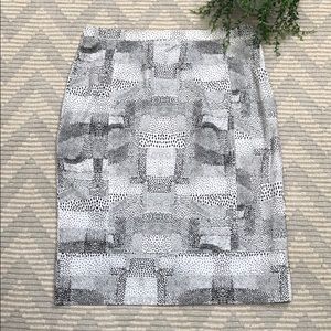 Verge skirt